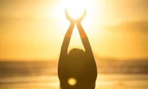 Summer-Solstice-Immersion-in-Feminine-Wisdom-Sensuality-and-Creation-featured